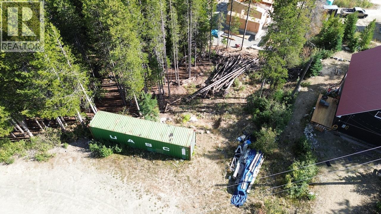 300 Cougar Road Property Photo 10