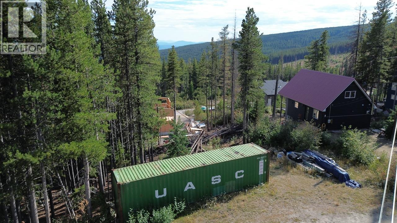 300 Cougar Road Property Photo 16