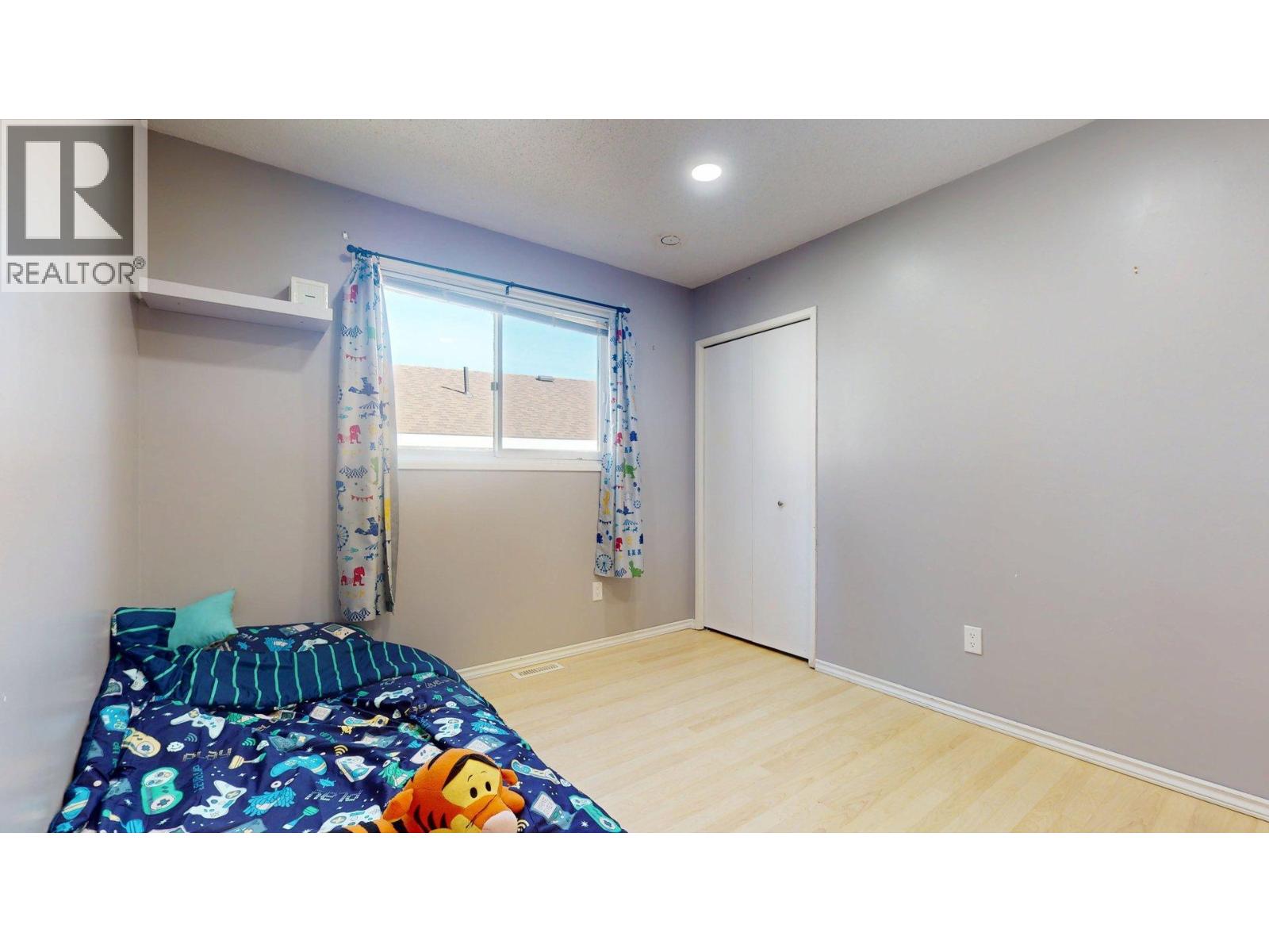 1237 Pinyon Road Property Photo 9