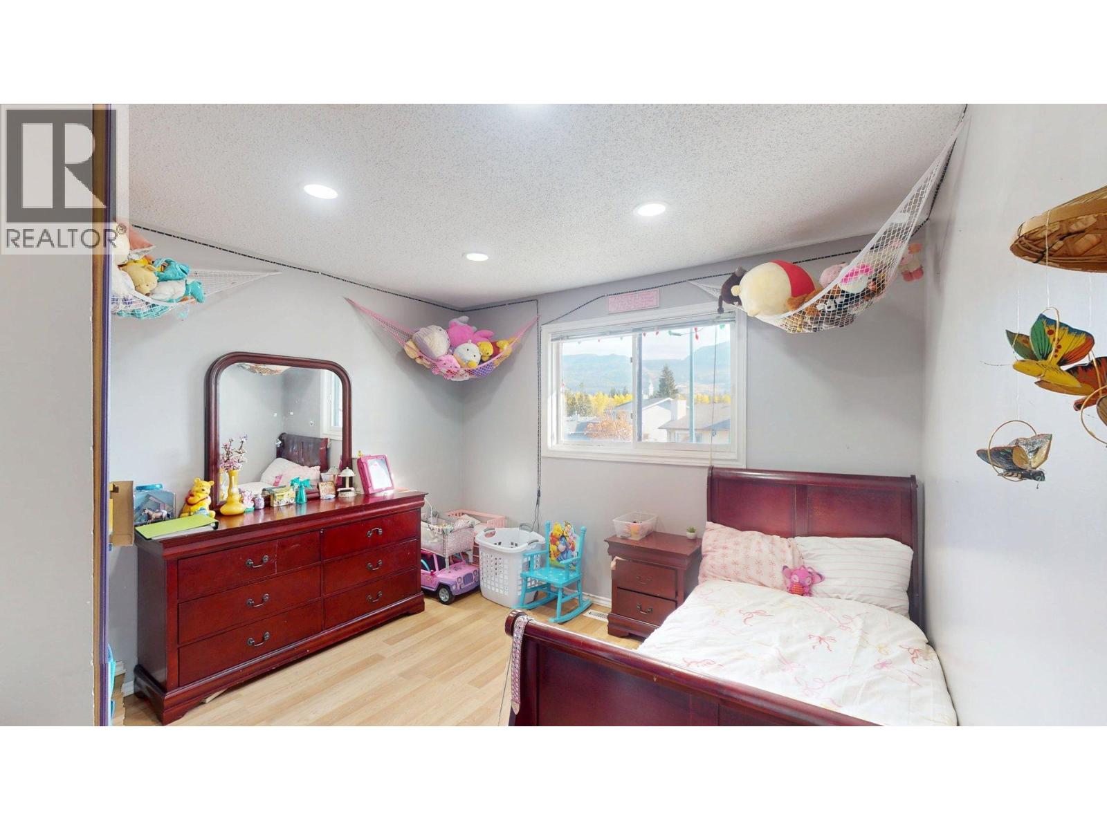 1237 Pinyon Road Property Photo 10