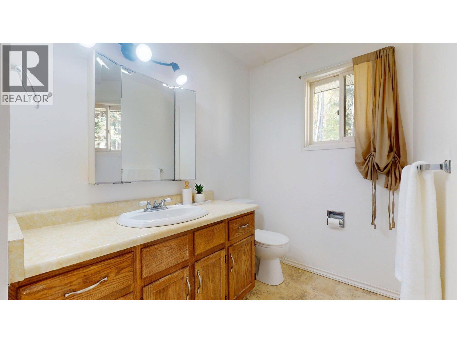 1237 Pinyon Road Property Photo 11