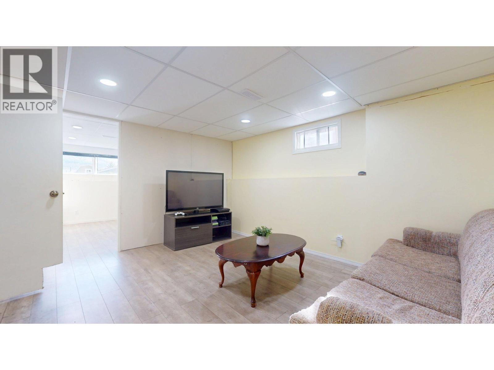 1237 Pinyon Road Property Photo 12