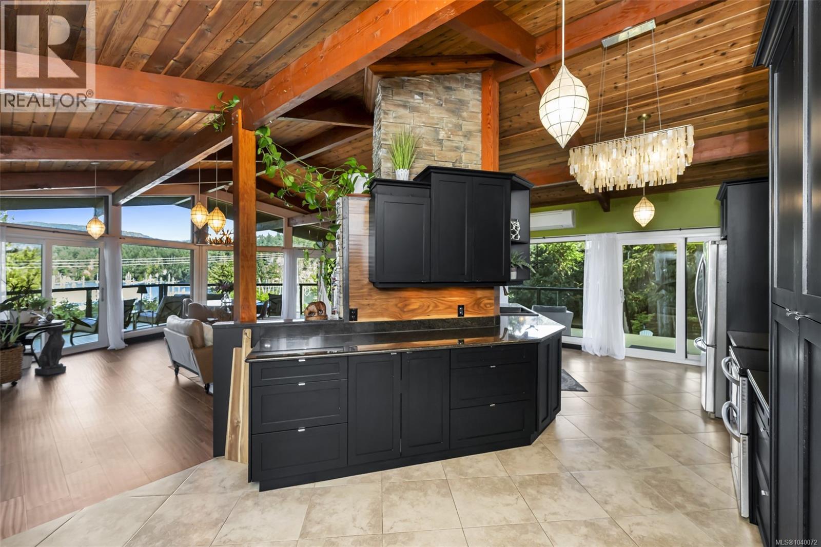 6156 Genoa Bay Rd Property Photo 10