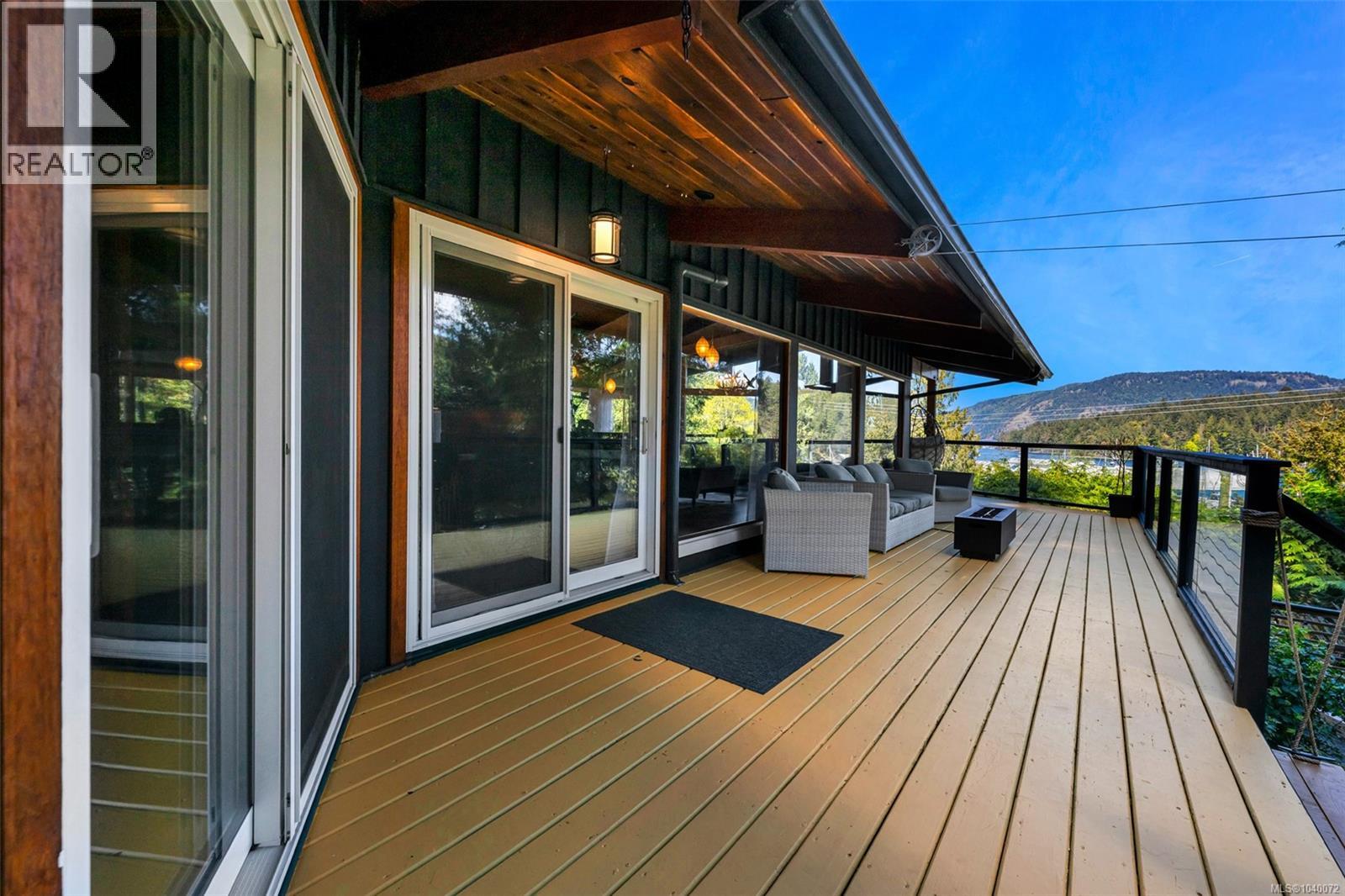 6156 Genoa Bay Rd Property Photo 22