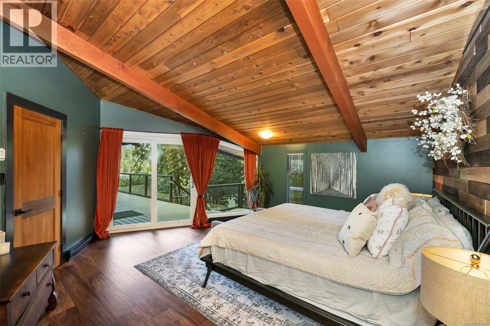 6156 Genoa Bay Rd Property Photo 25