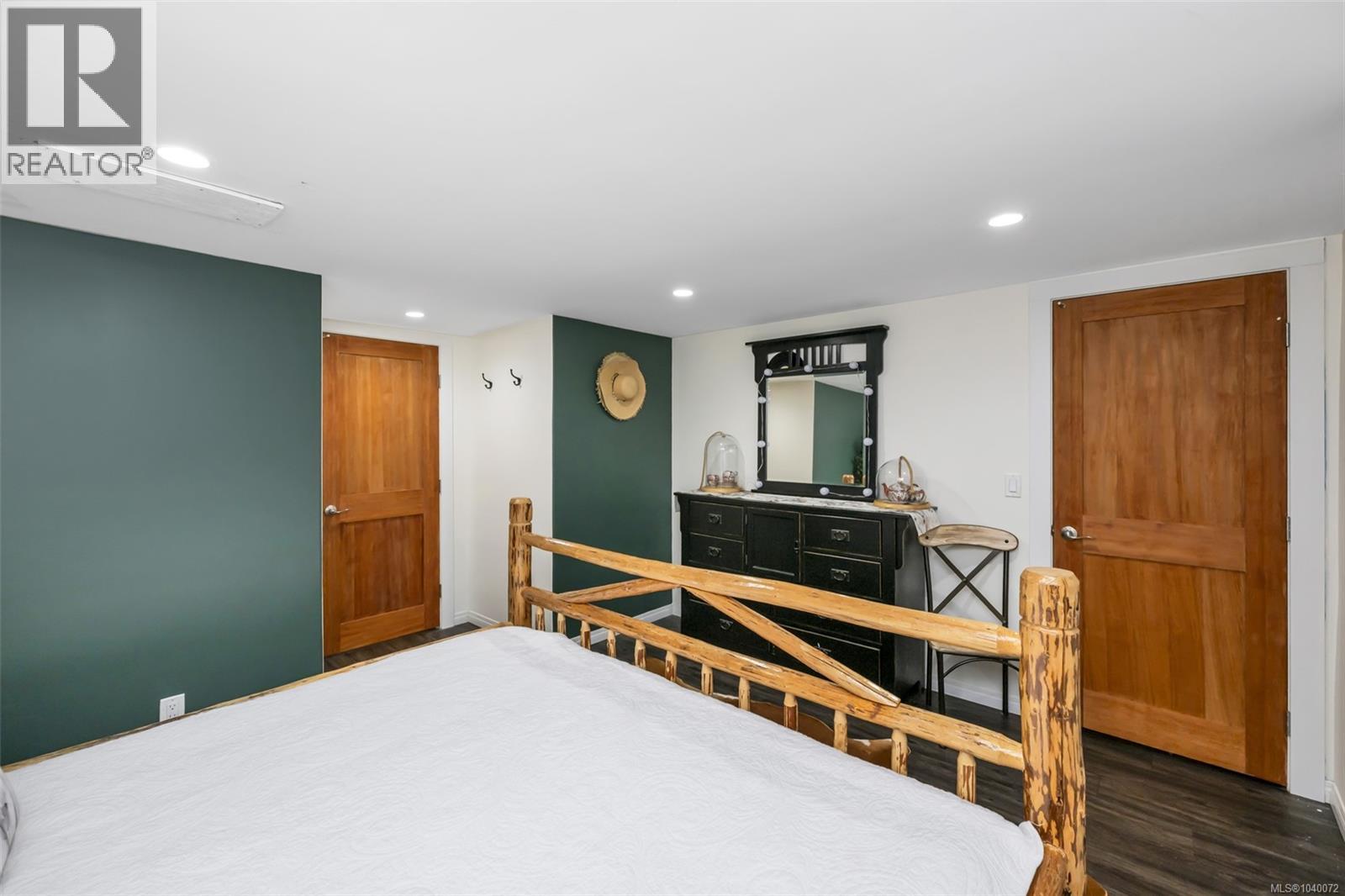 6156 Genoa Bay Rd Property Photo 37