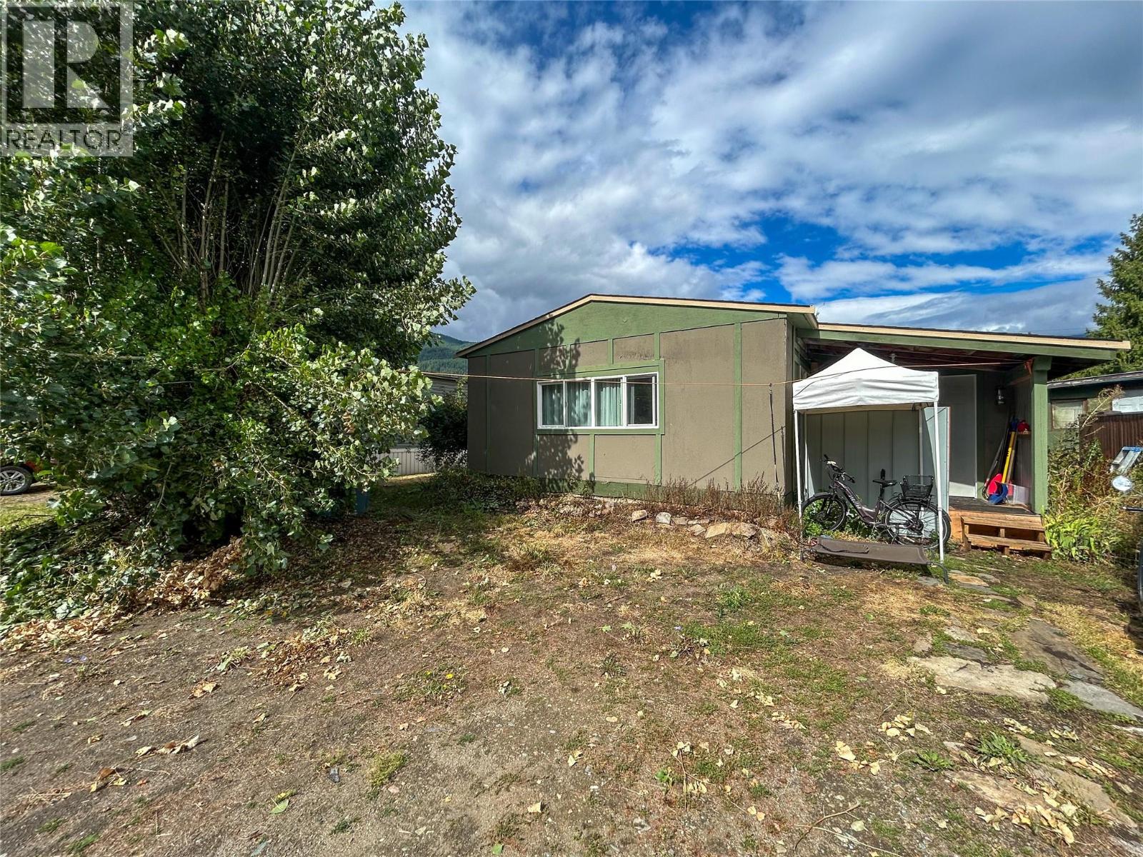 244 E Avenue Property Photo 18