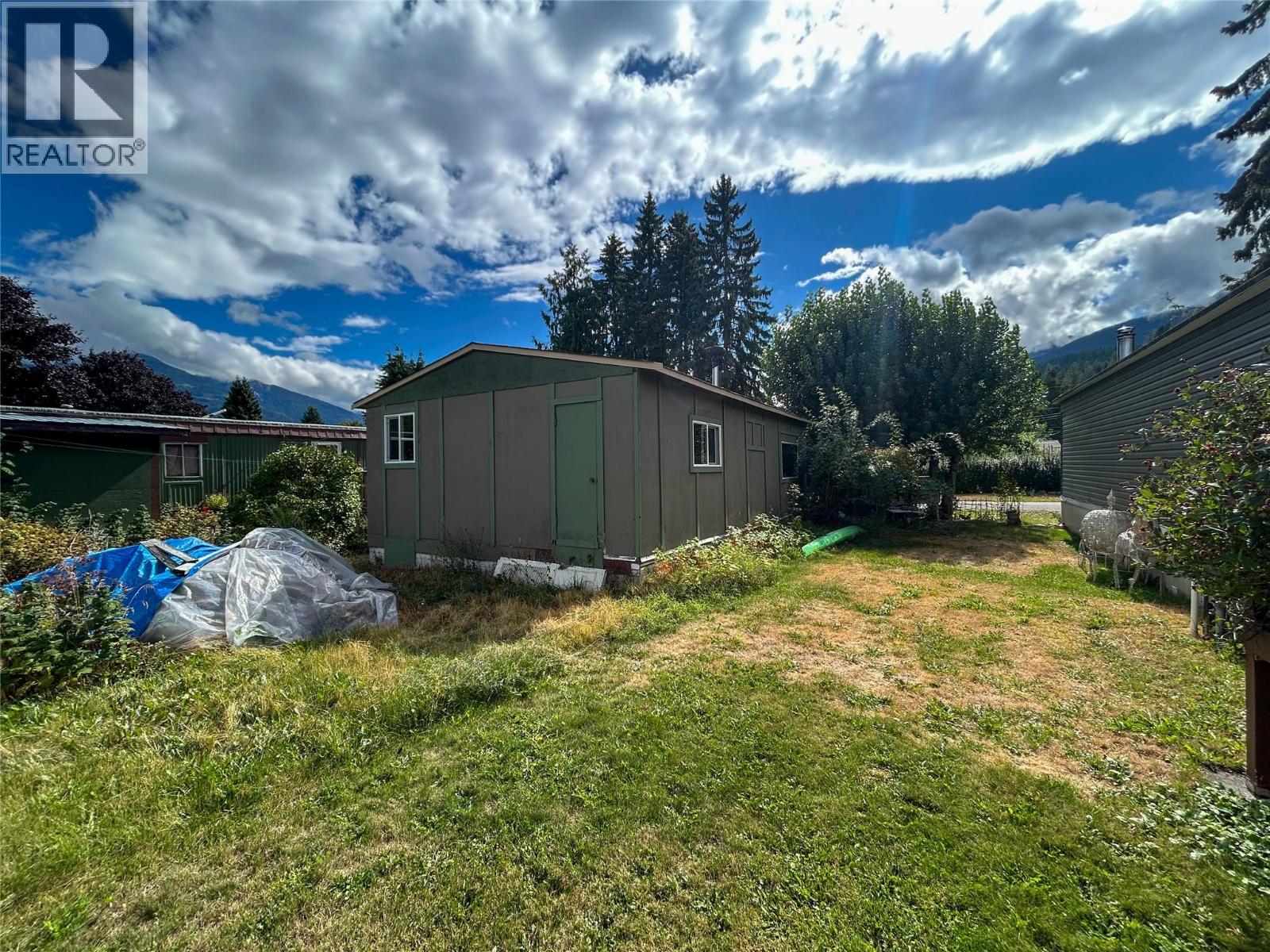 244 E Avenue Property Photo 19