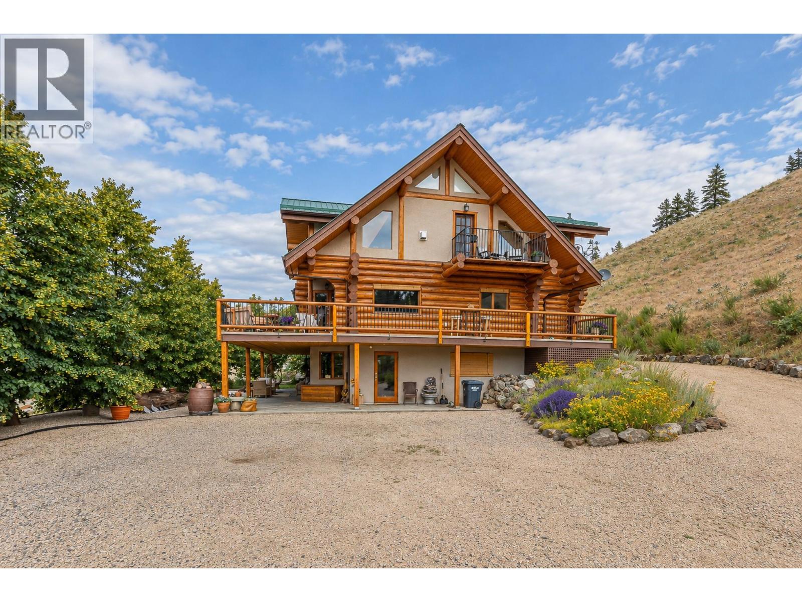 1225 Round Lake Road Property Photo 1