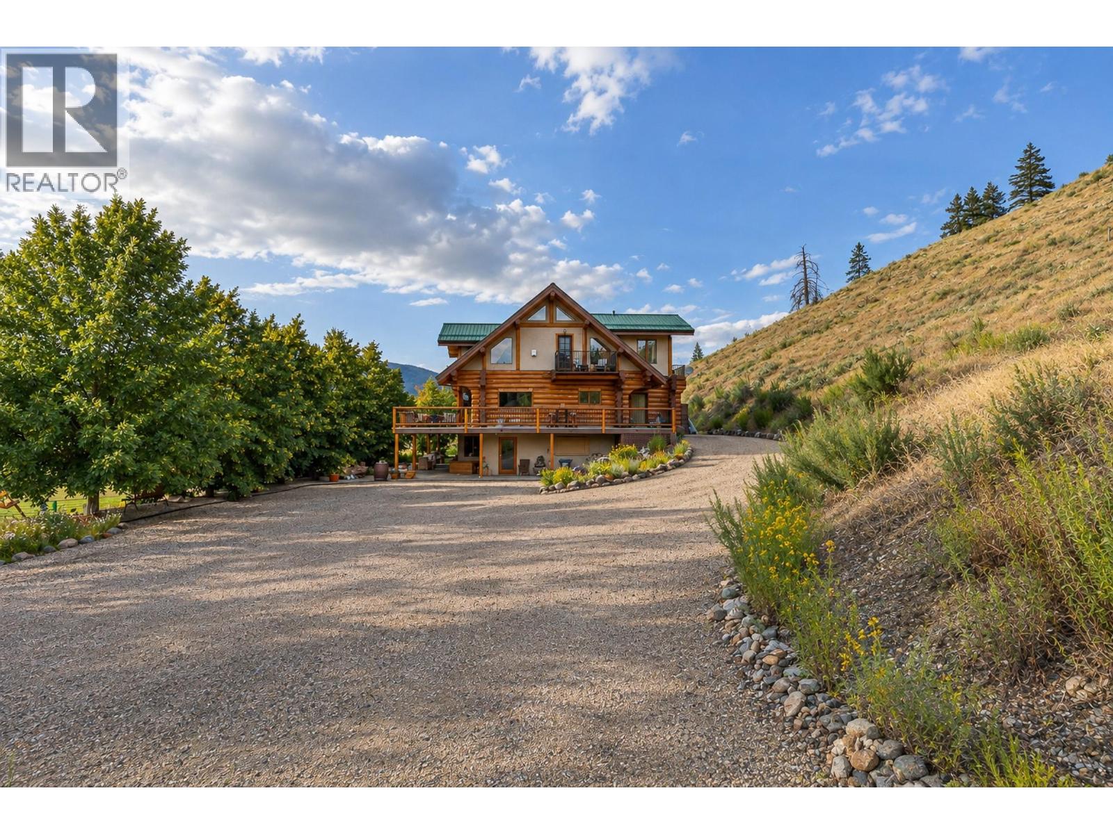 1225 Round Lake Road Property Photo 4