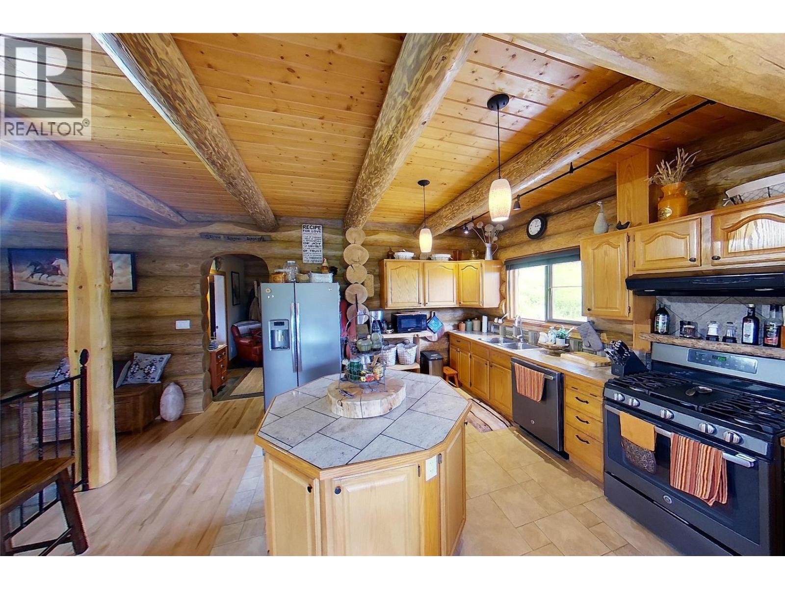 1225 Round Lake Road Property Photo 10