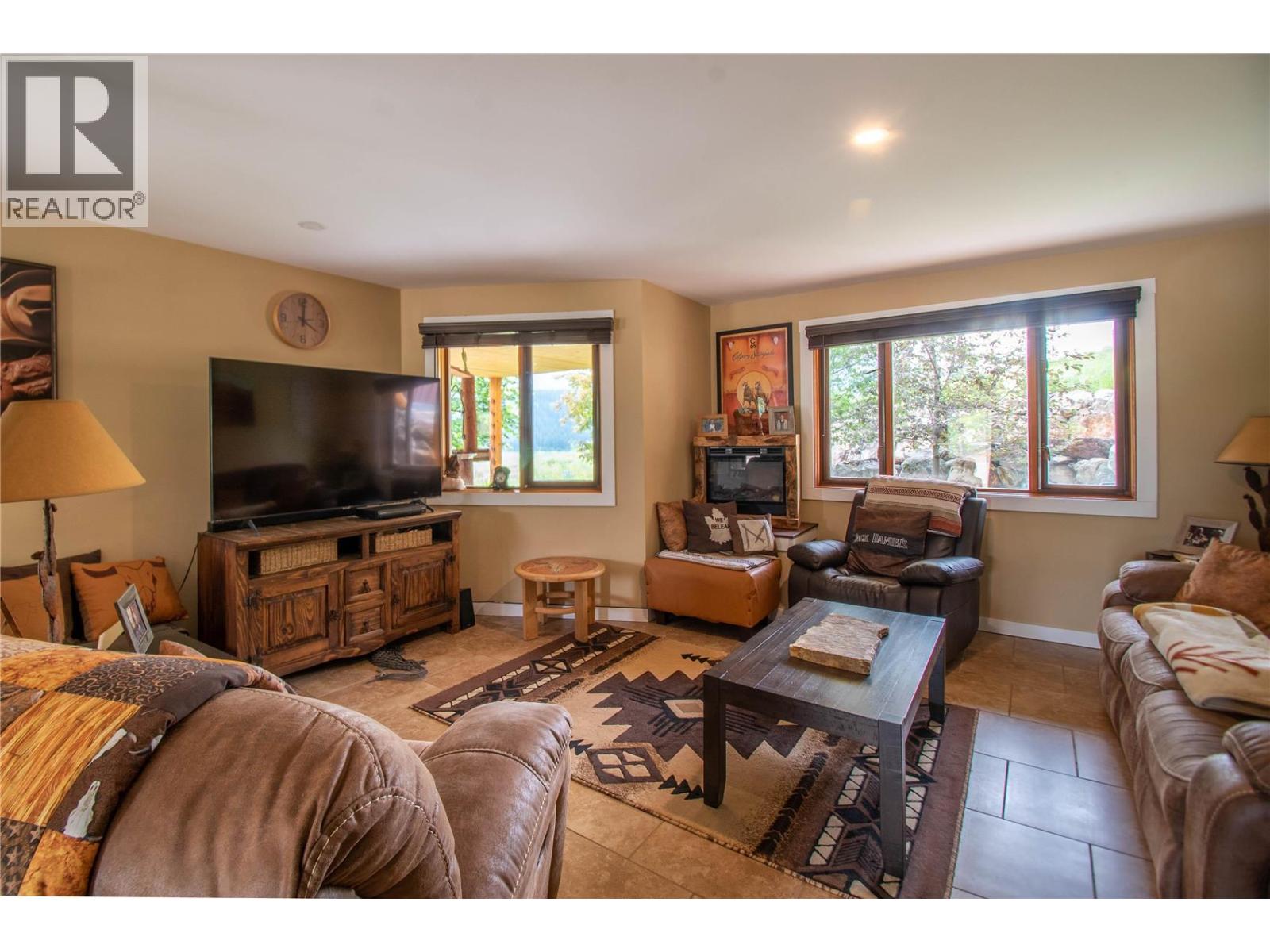 1225 Round Lake Road Property Photo 32