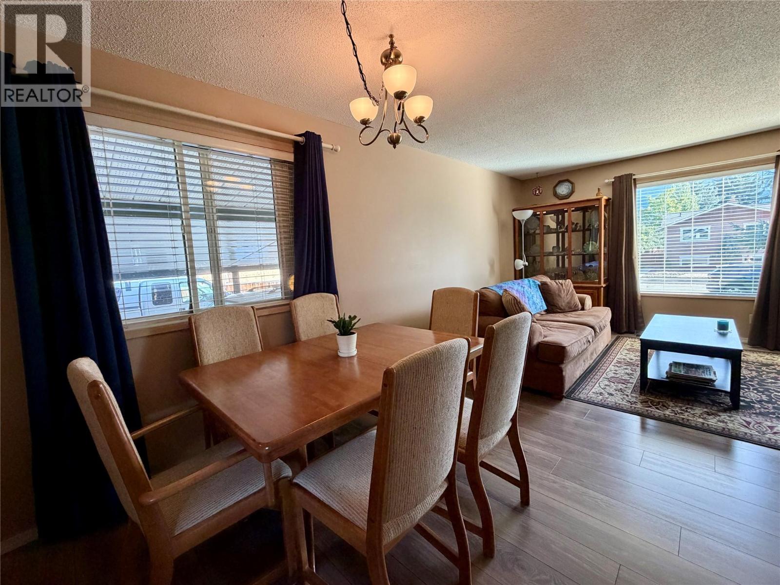 1623 Landsdowne Crescent Property Photo 13
