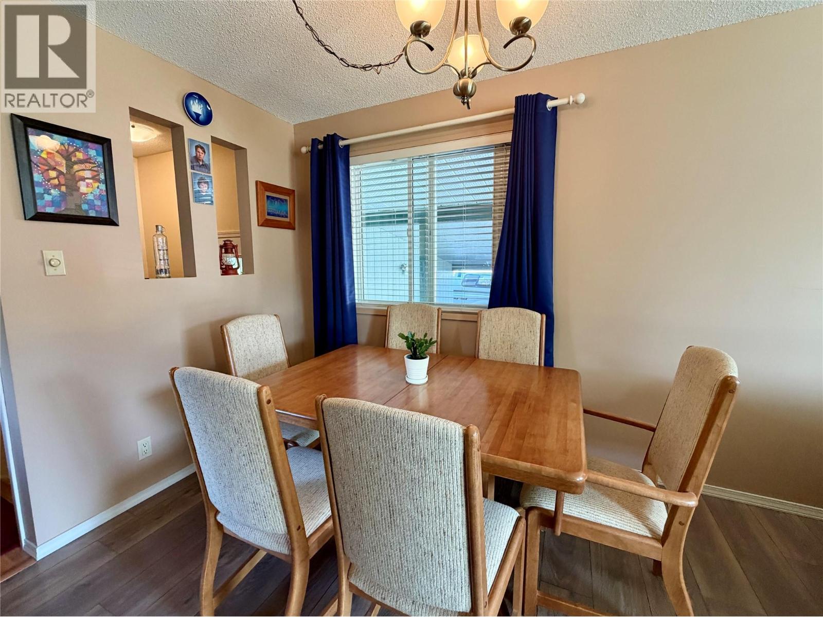 1623 Landsdowne Crescent Property Photo 14