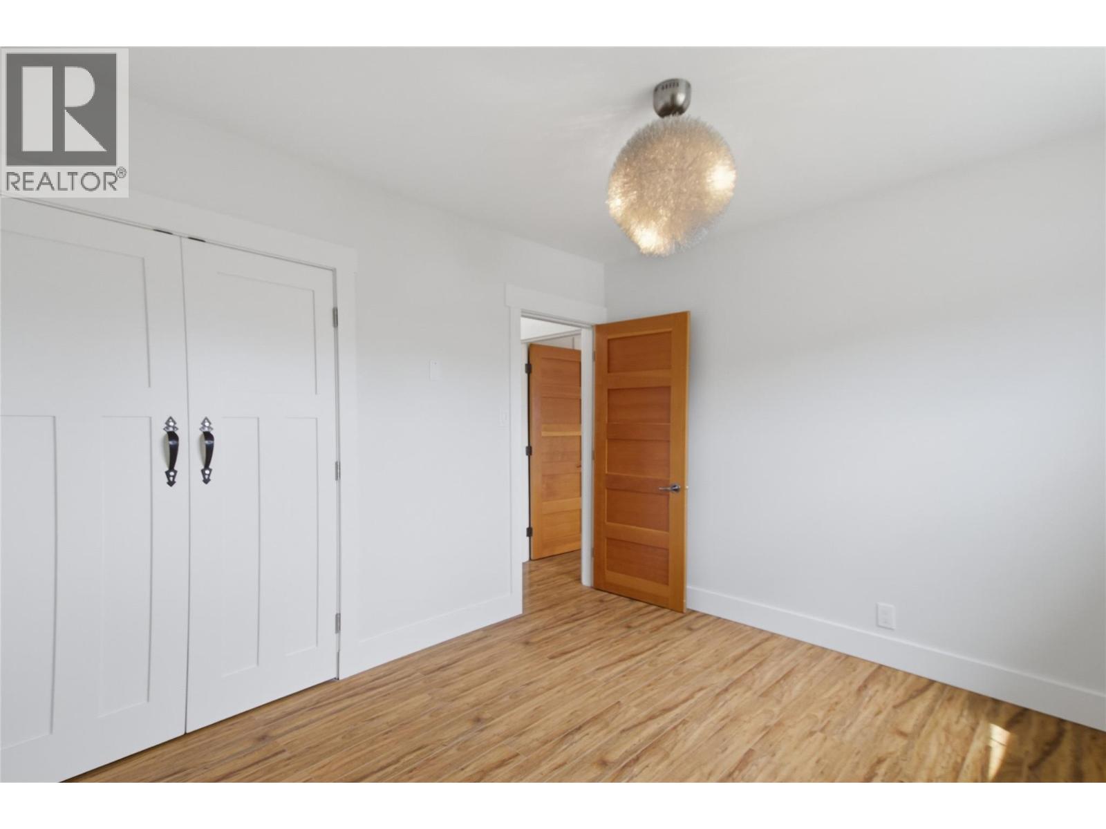 298 Juniper Avenue Property Photo 15