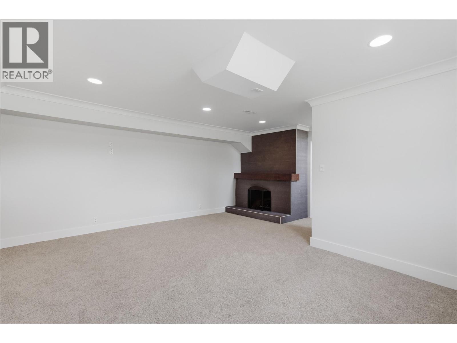 298 Juniper Avenue Property Photo 24