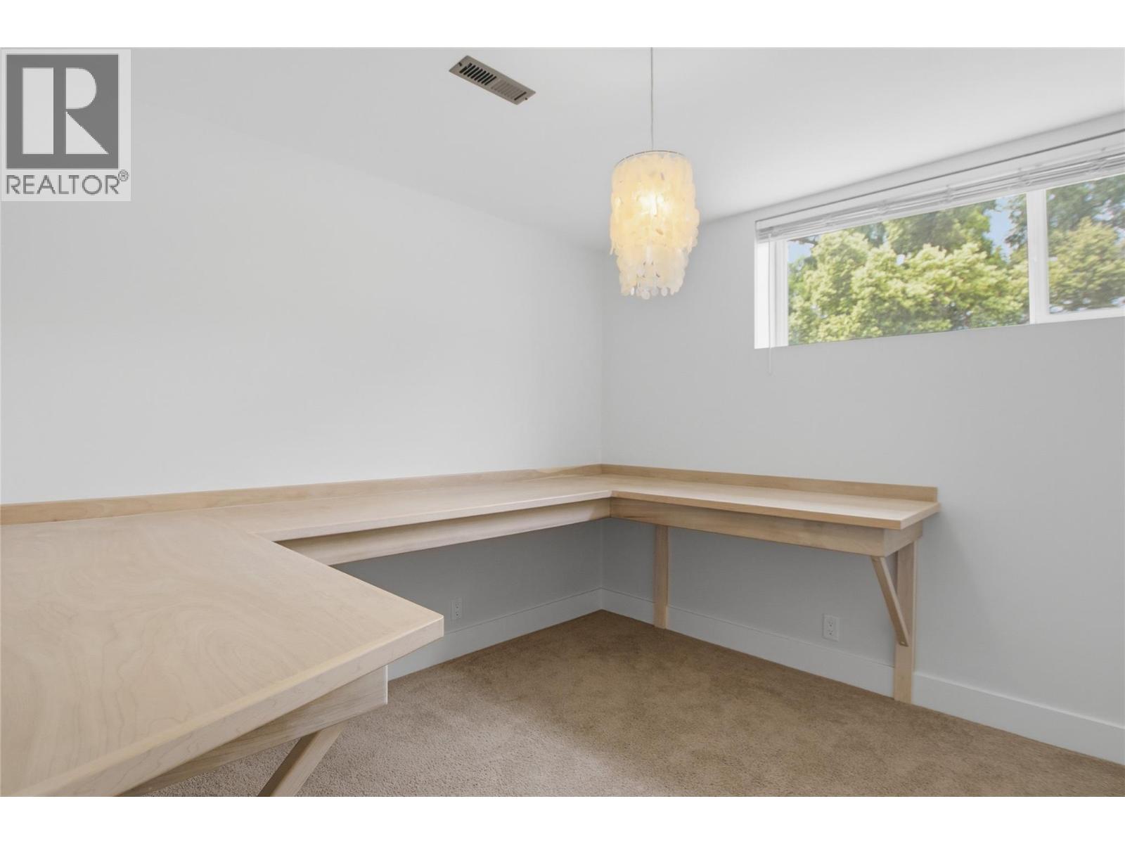 298 Juniper Avenue Property Photo 29
