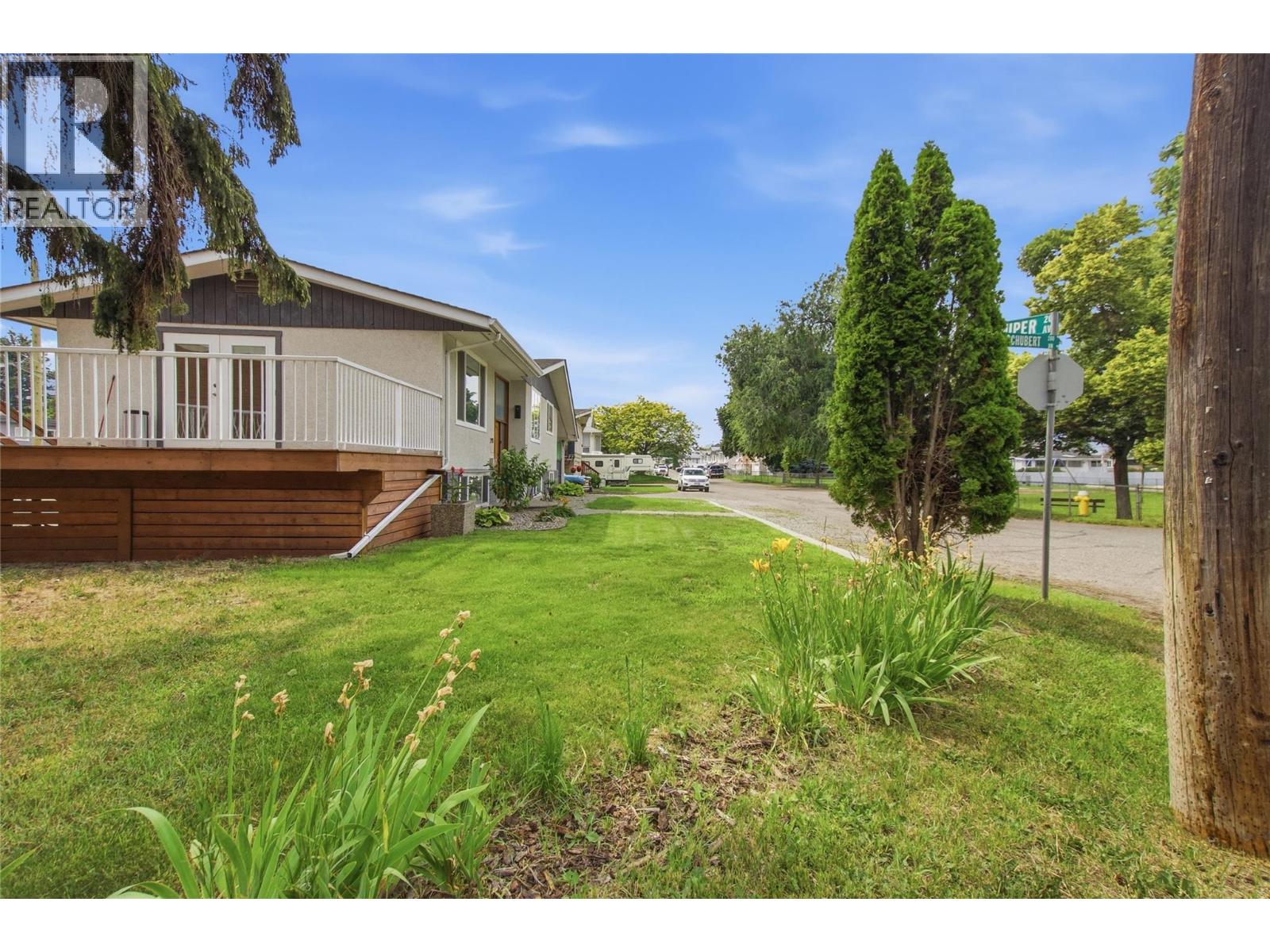 298 Juniper Avenue Property Photo 44