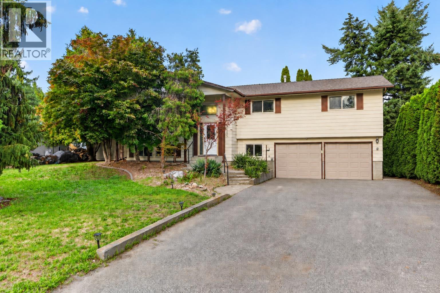 4685 Westridge Drive Property Photo 1