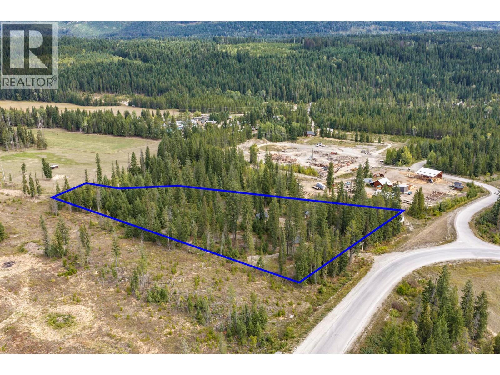 2756 Donald Road Property Photo 4