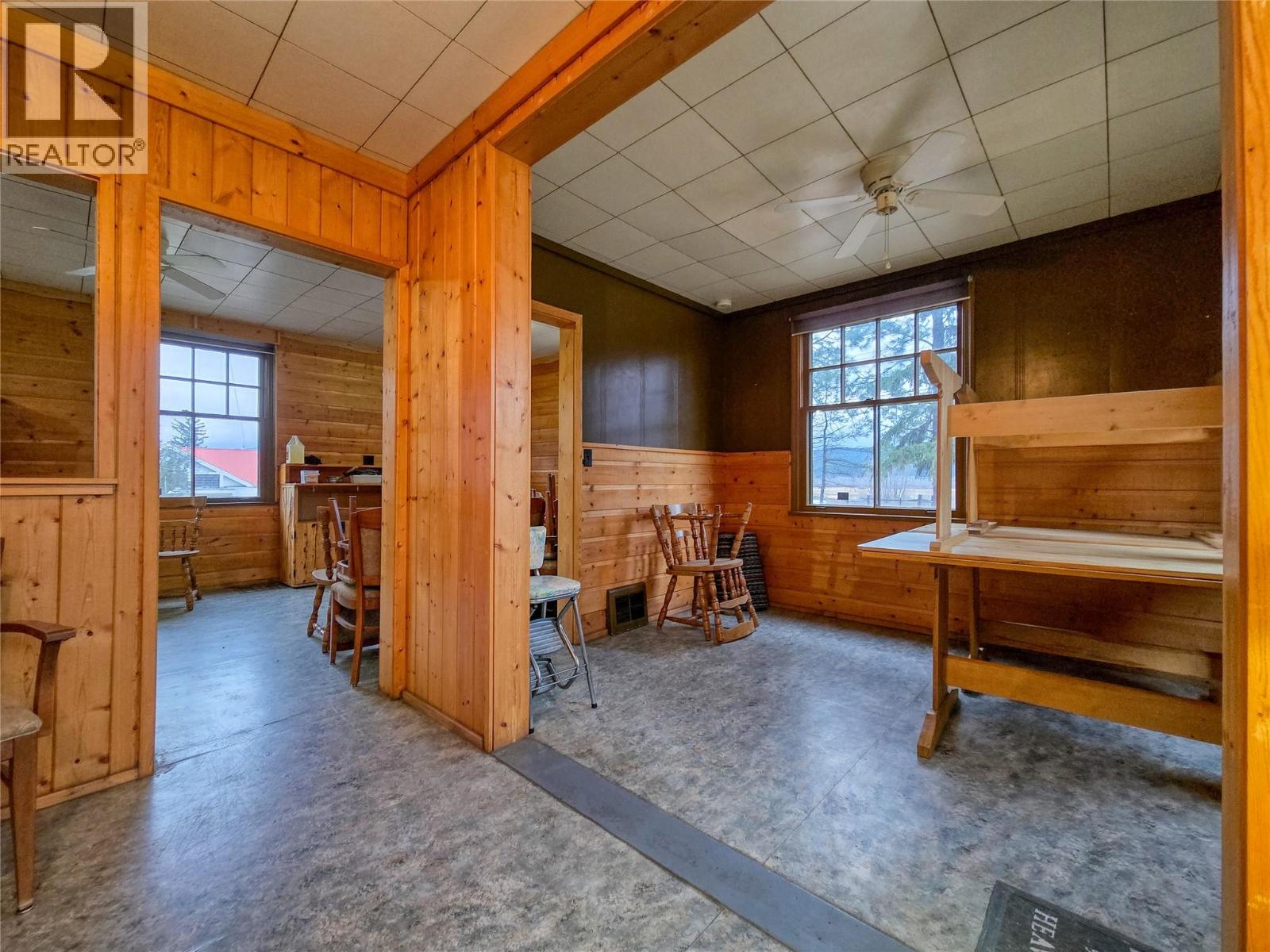 970 95 Highway Property Photo 19