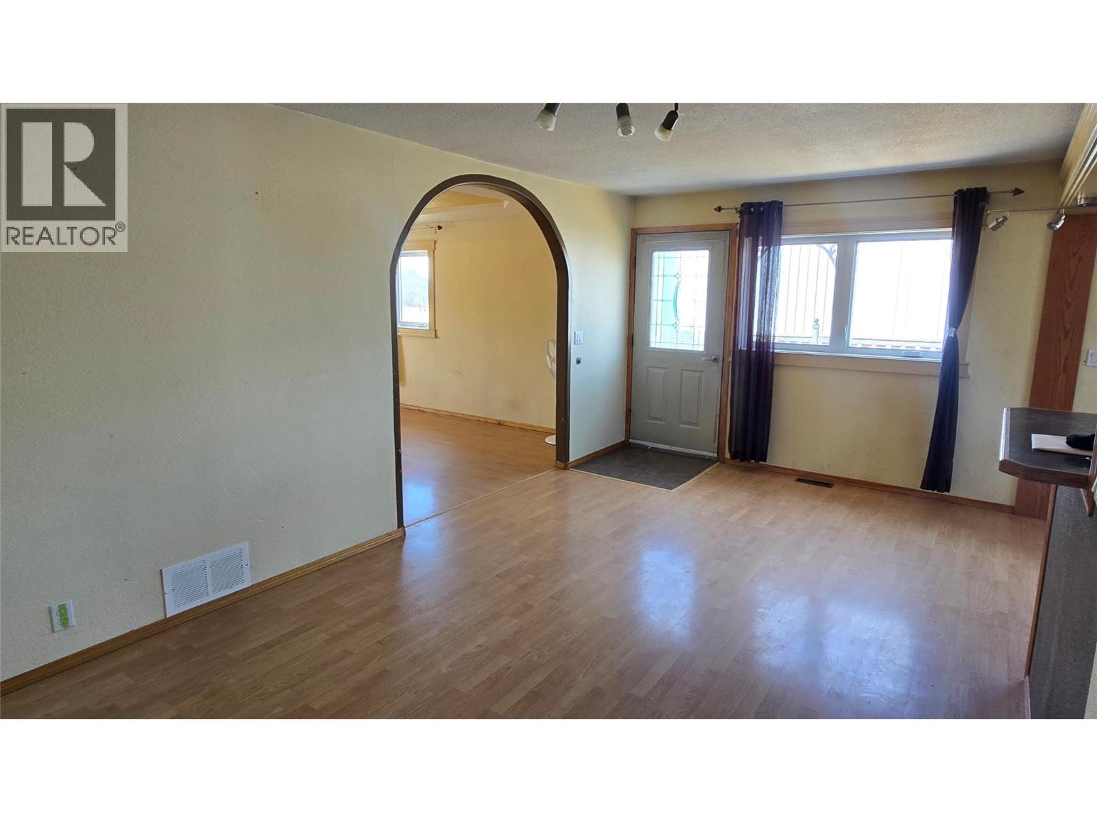 8185 Stuckey Road Property Photo 8