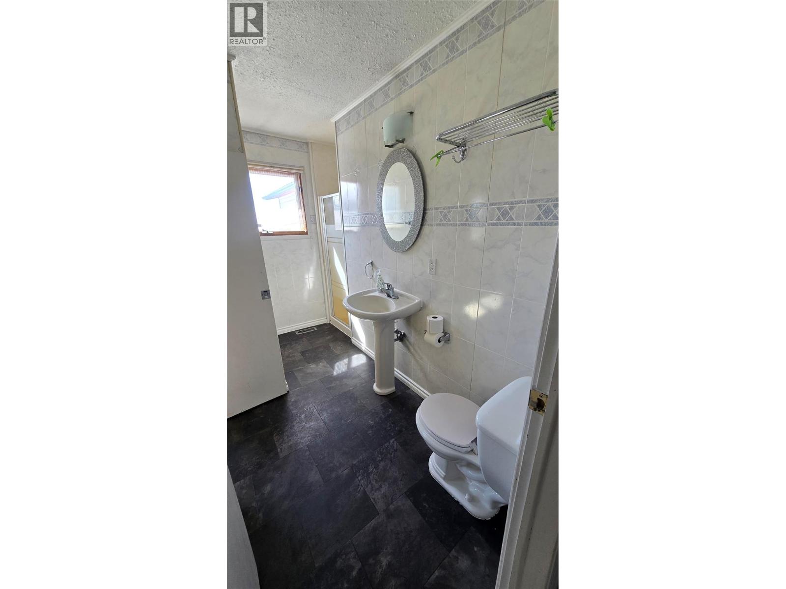 8185 Stuckey Road Property Photo 10