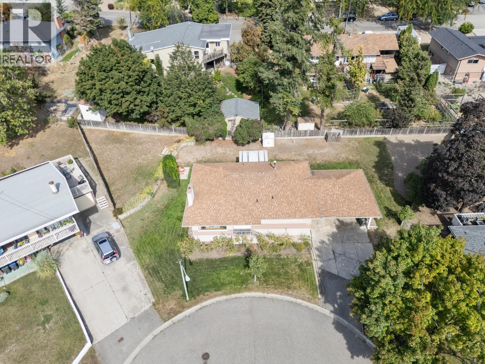 1442 Glenaire Crescent Property Photo 1