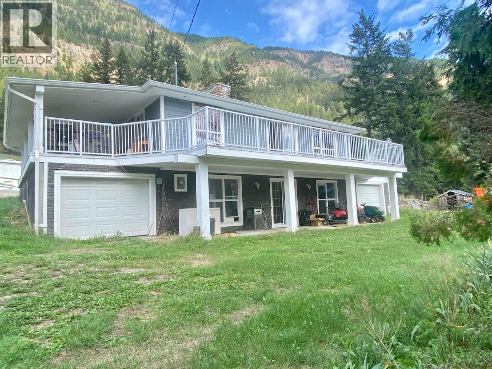 400 Agate Bay Road Property Photo 3