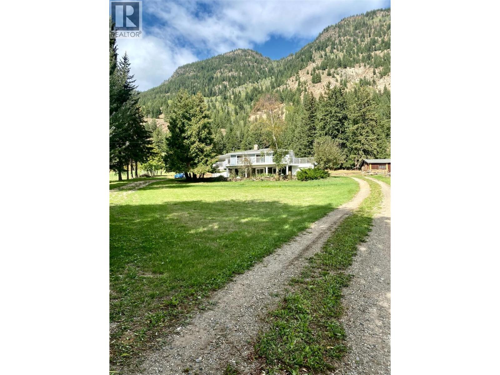 400 Agate Bay Road Property Photo 15