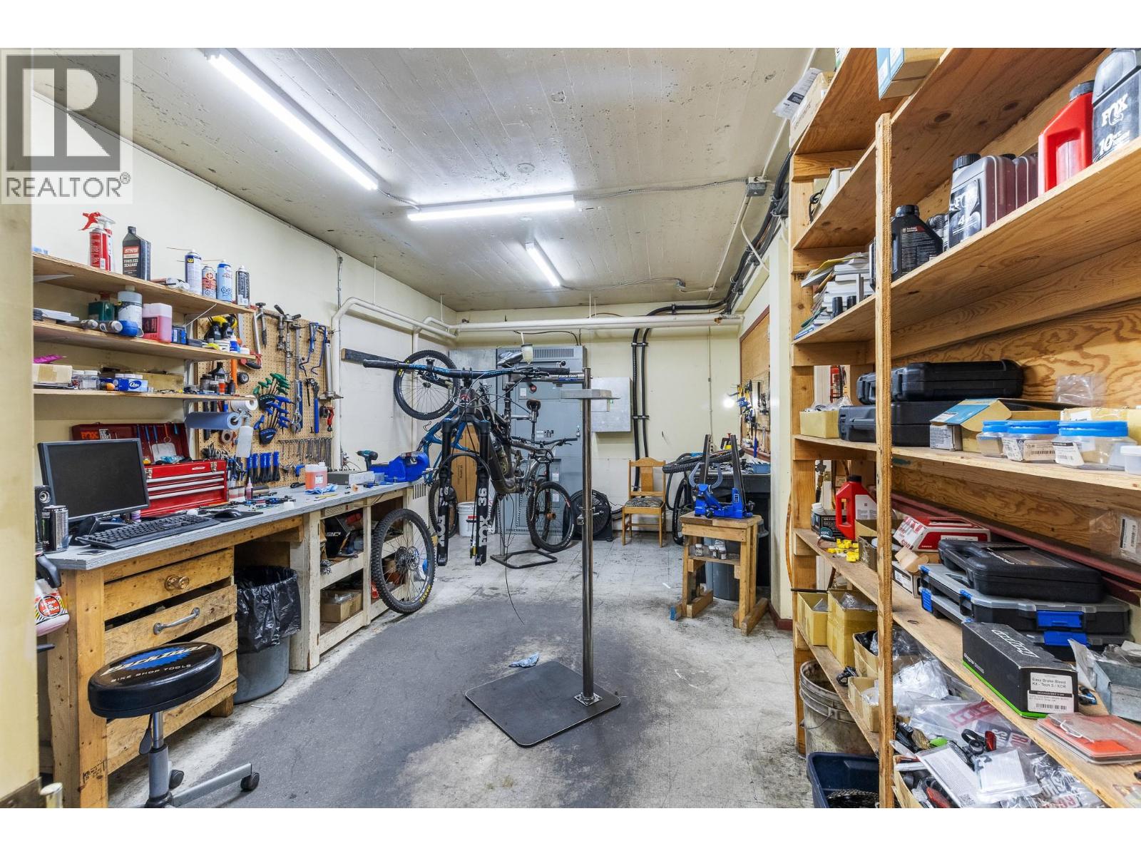 141 Shuswap Street Nw Property Photo 28