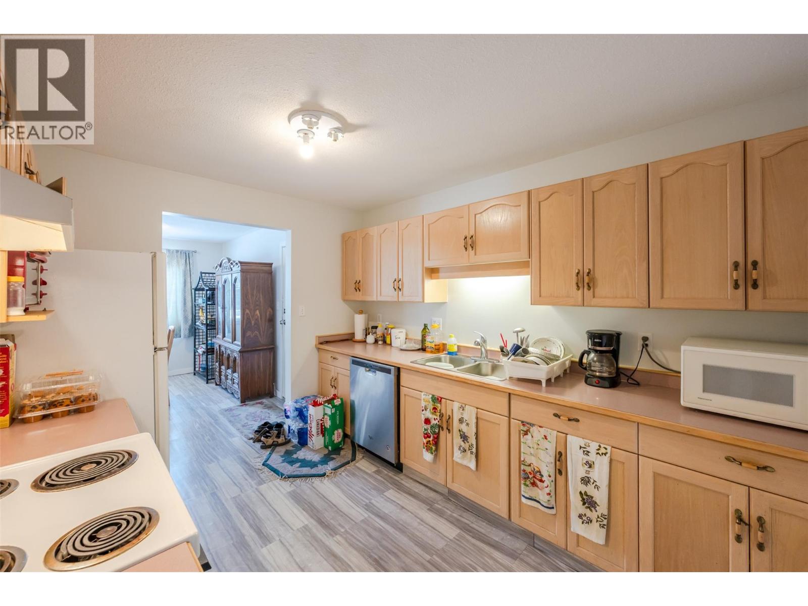 872 Fairview Road Unit# 103 Property Photo 14
