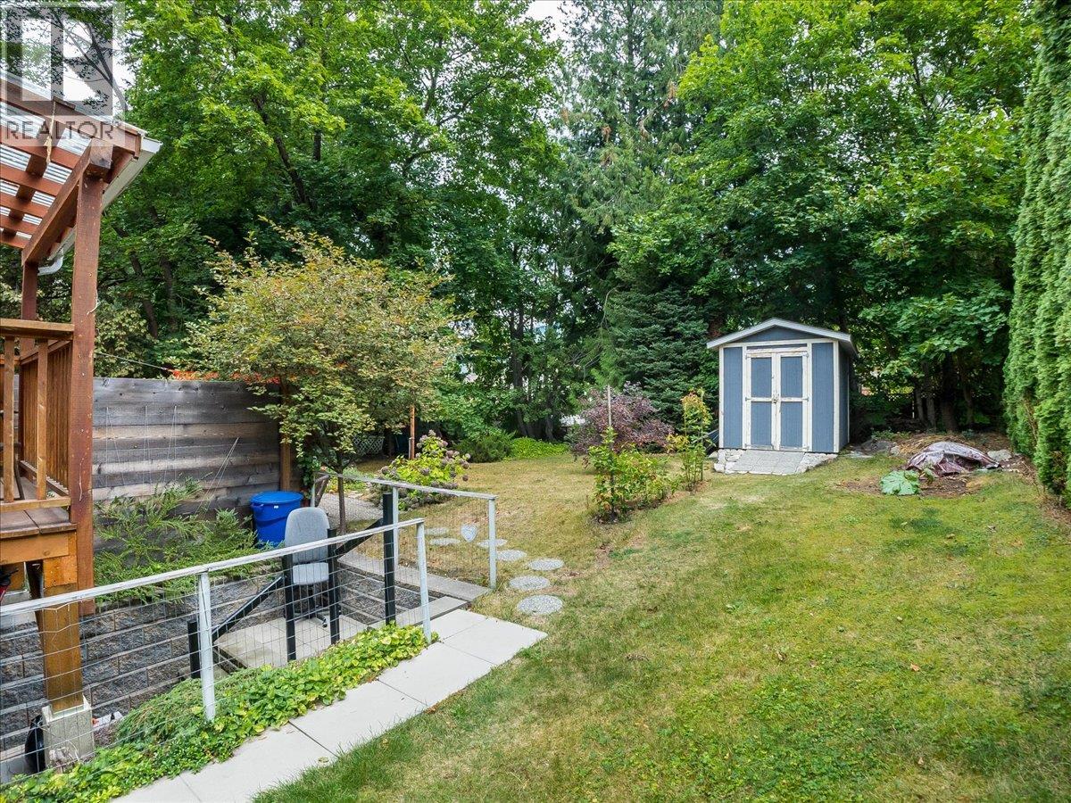 908 Fifth Street Property Photo 7