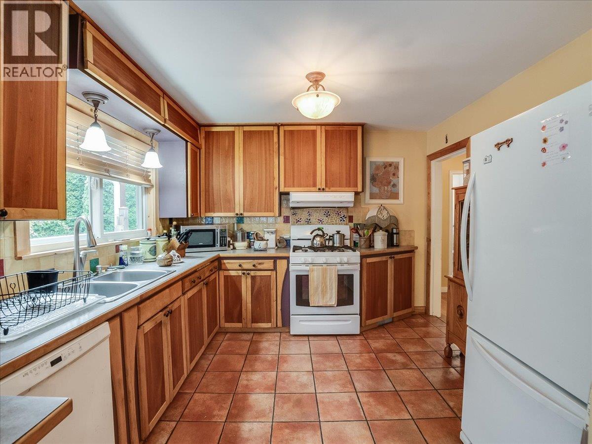 908 Fifth Street Property Photo 22