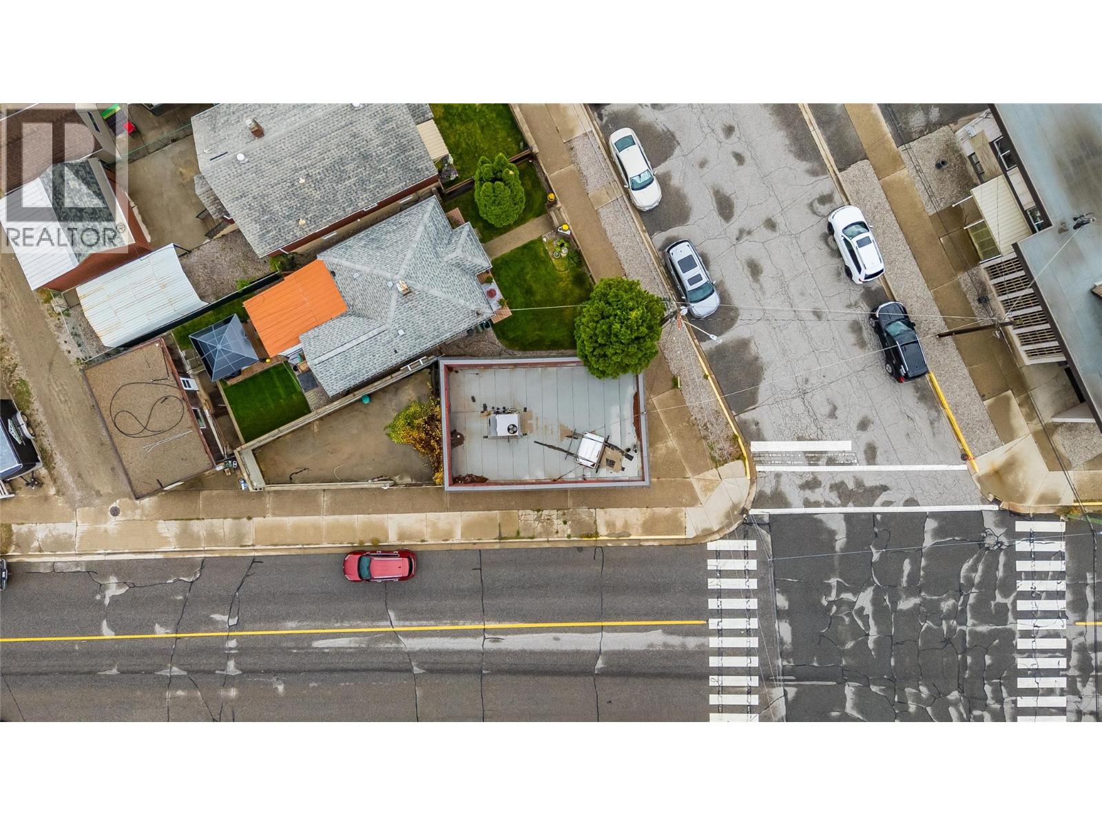 1701 Third Avenue Property Photo 11