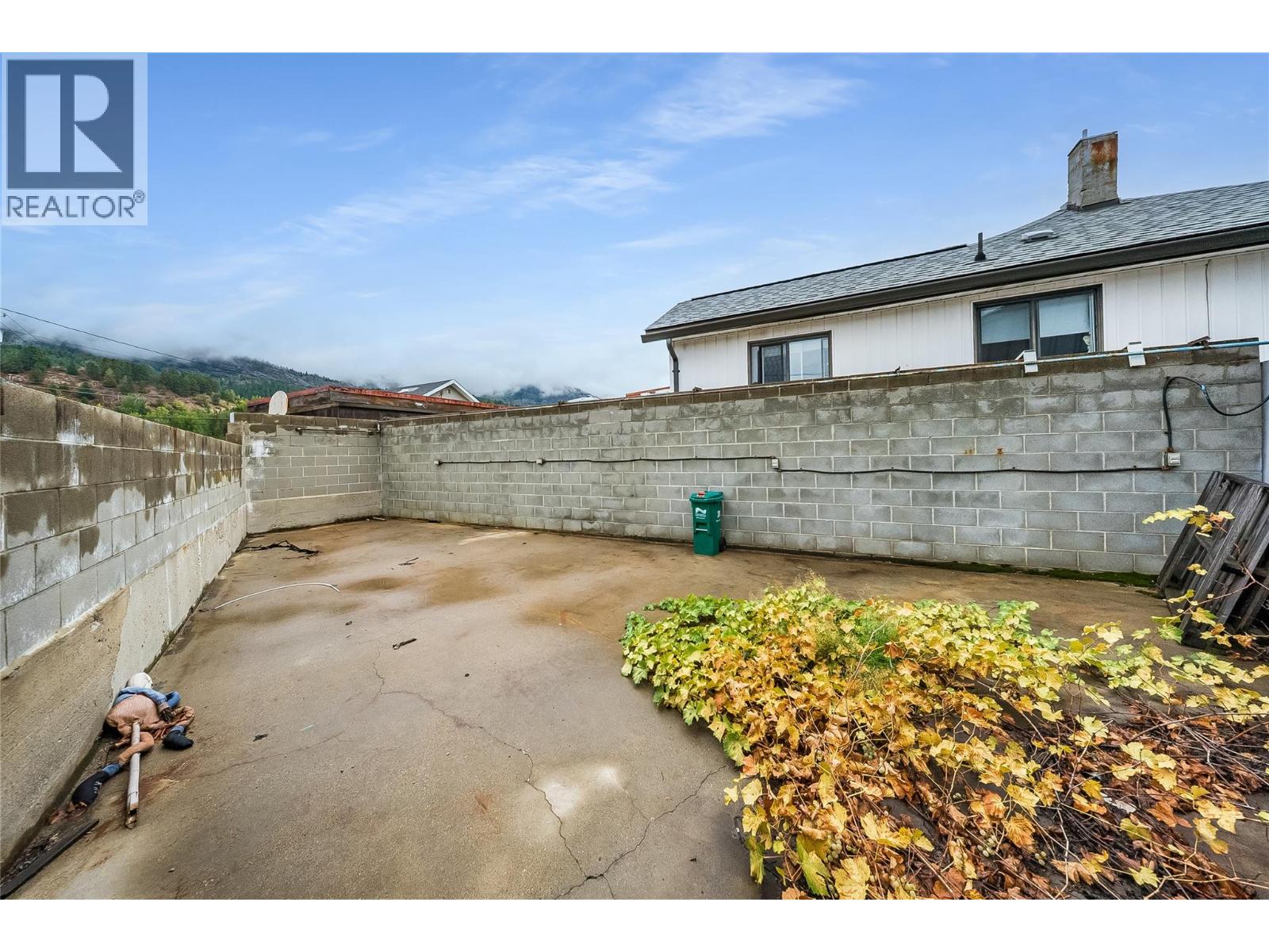 1701 Third Avenue Property Photo 22