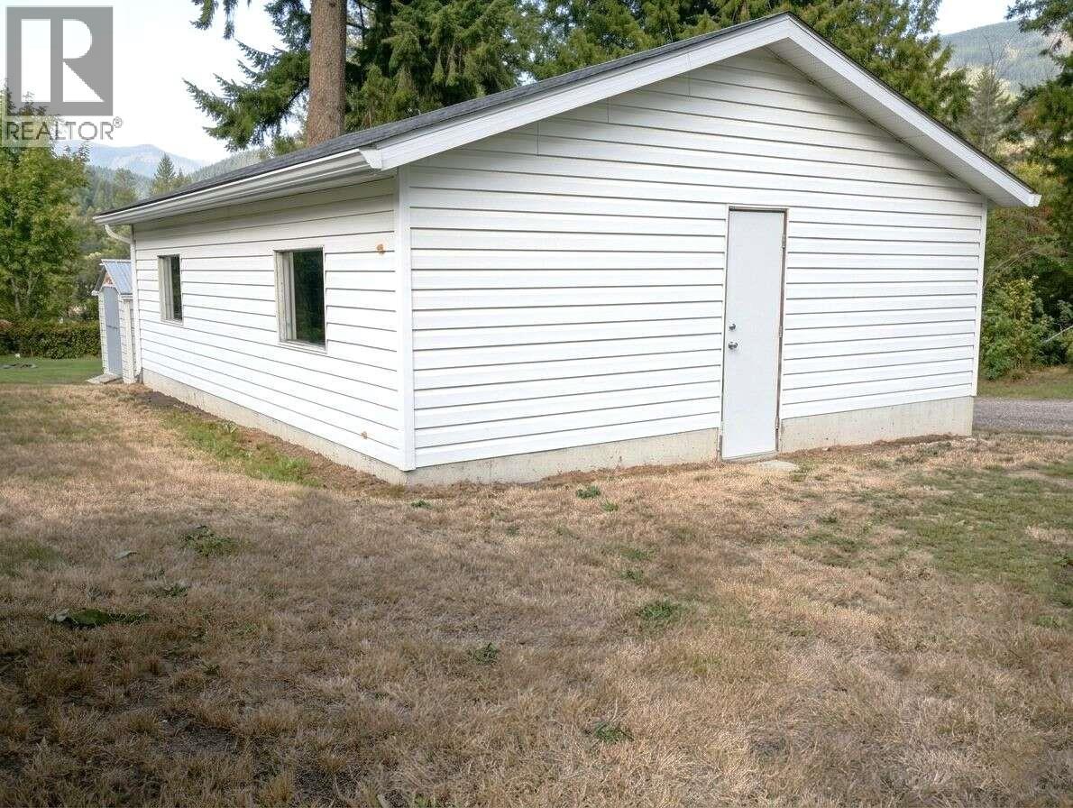 107 Prince Avenue Property Photo 19