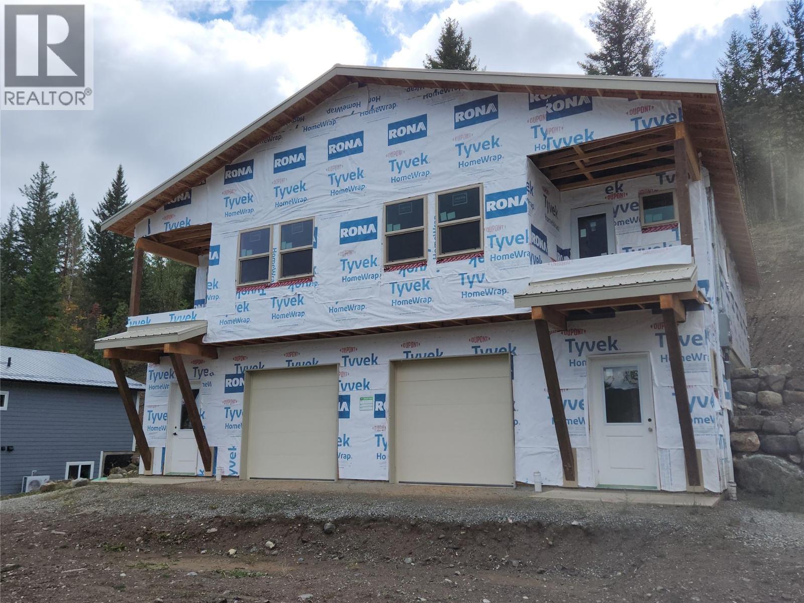 2261 MCTAVISH Road Property Photo 1