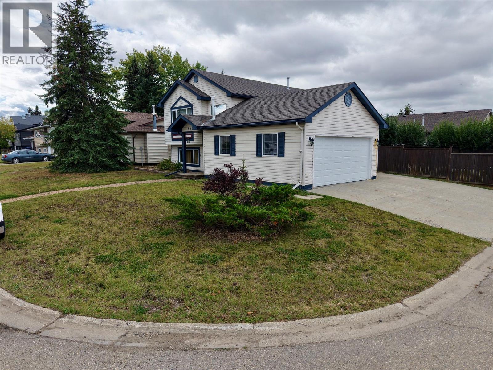10717 Cyprus Court Property Photo 1