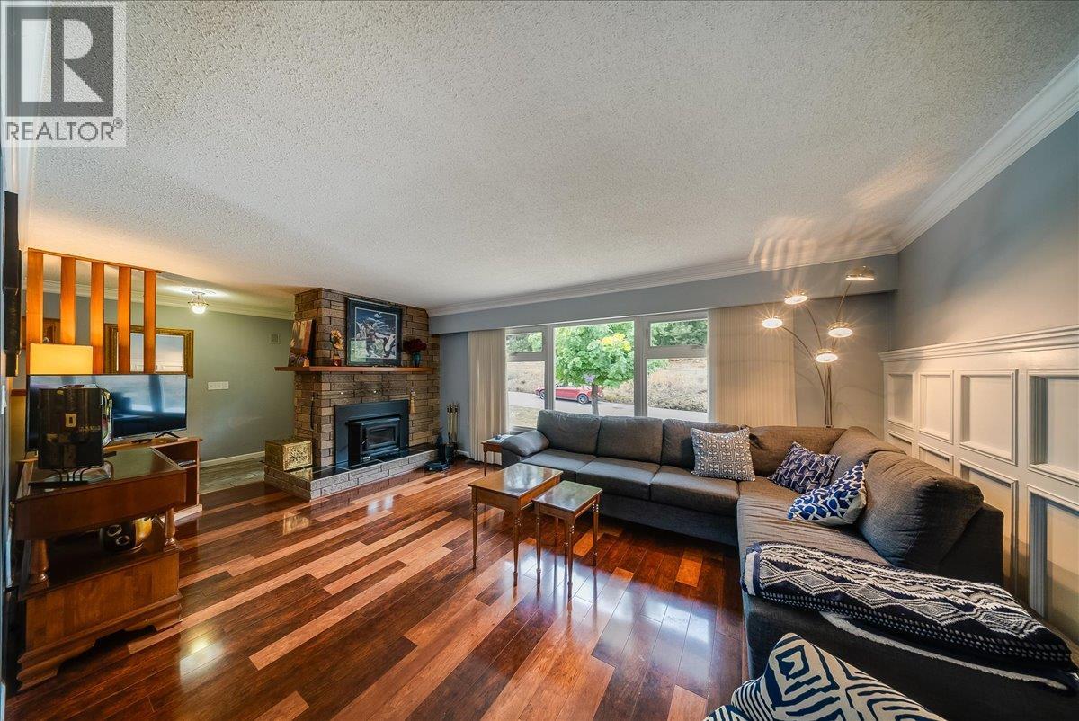 678 Schofield Highway Property Photo 10