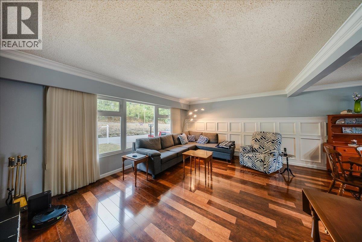678 Schofield Highway Property Photo 12