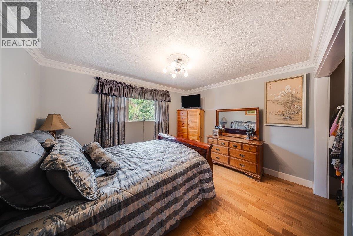 678 Schofield Highway Property Photo 17