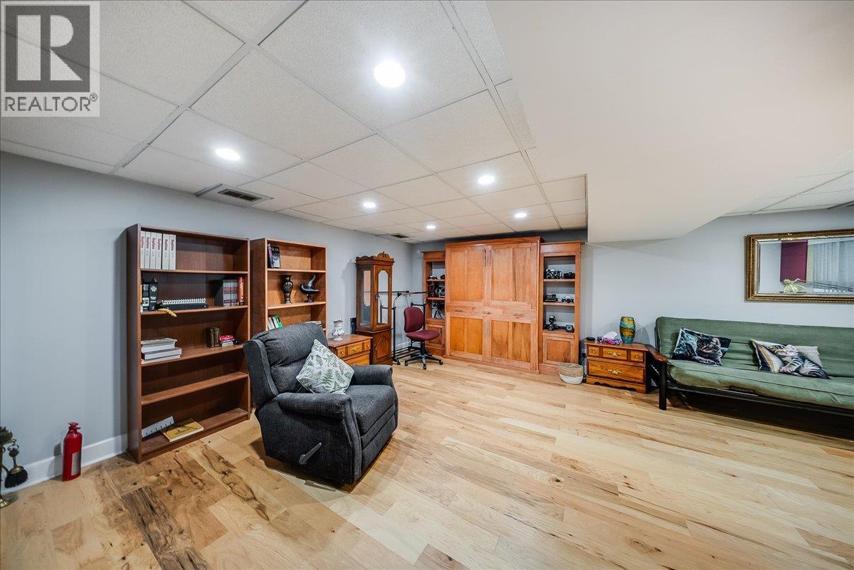 678 Schofield Highway Property Photo 24