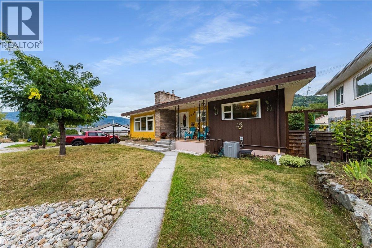 678 Schofield Highway Property Photo 32