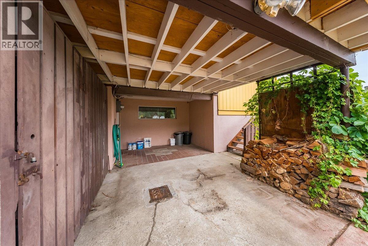 678 Schofield Highway Property Photo 36