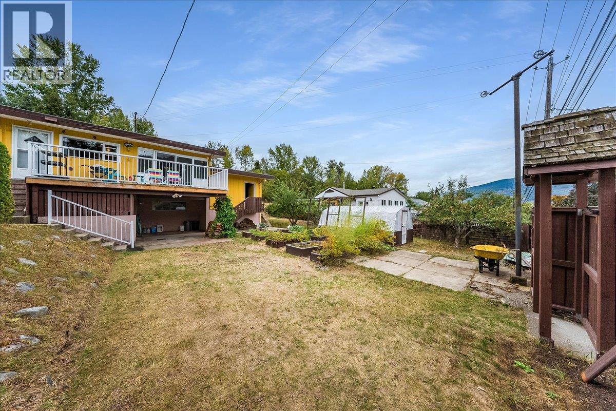 678 Schofield Highway Property Photo 38