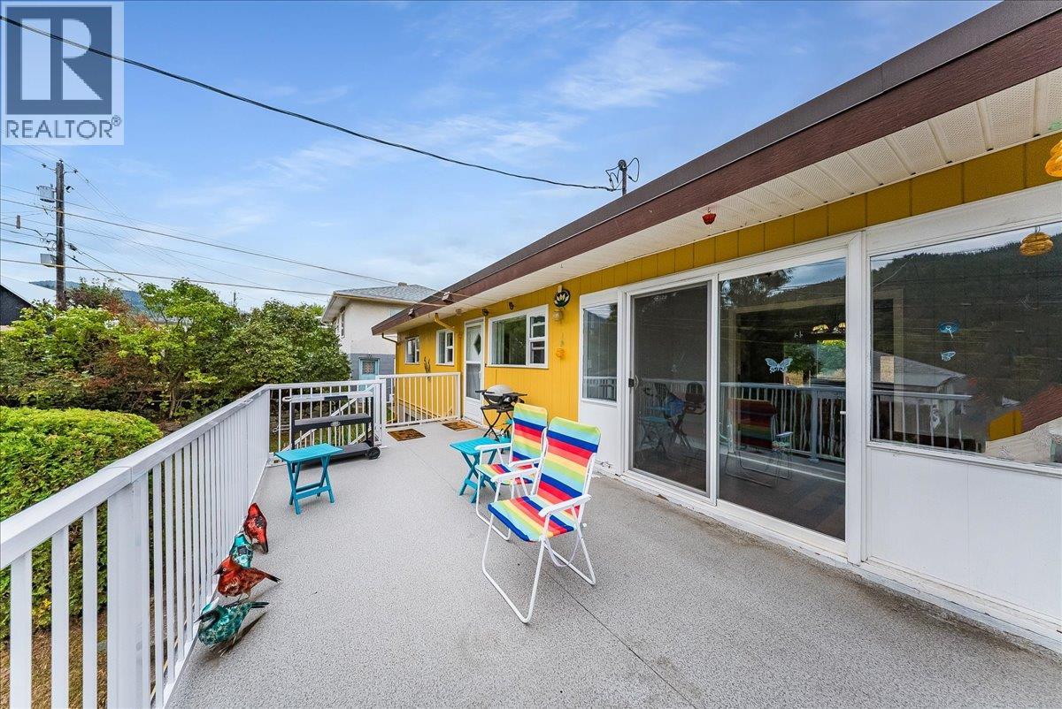 678 Schofield Highway Property Photo 44