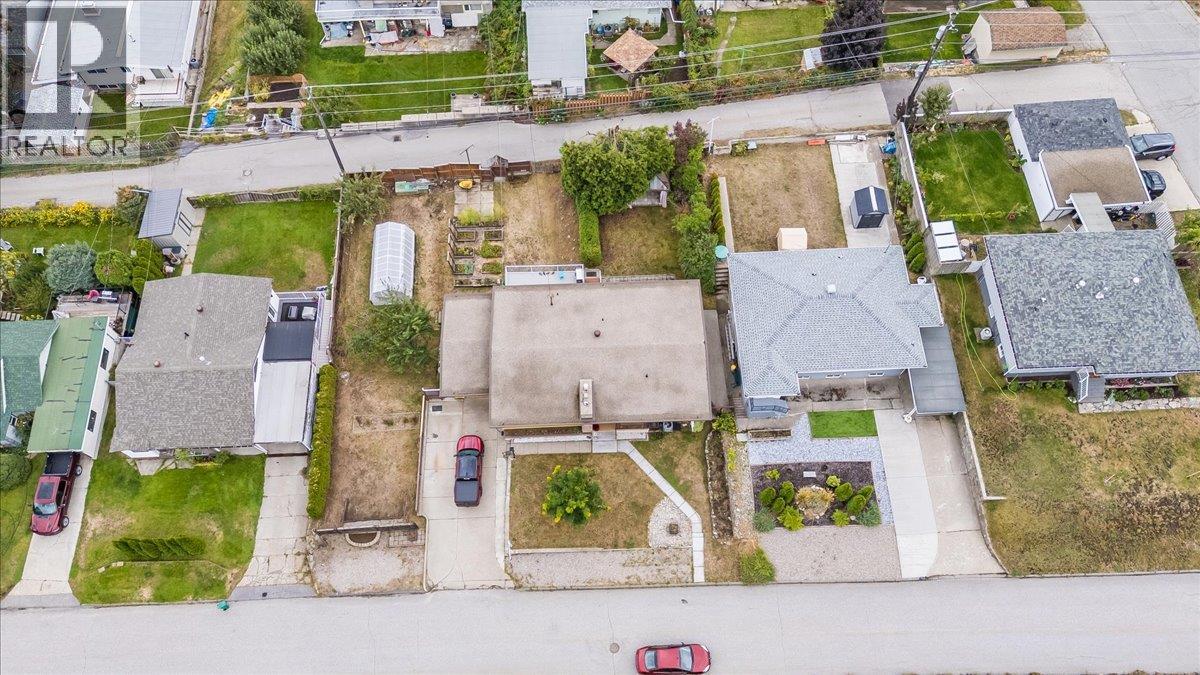 678 Schofield Highway Property Photo 54