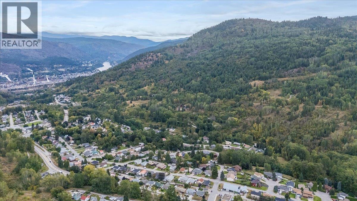 678 Schofield Highway Property Photo 64