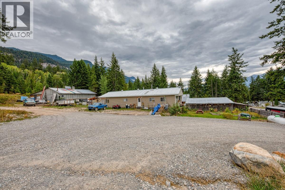 470 Reflection Lake Road Property Photo 33